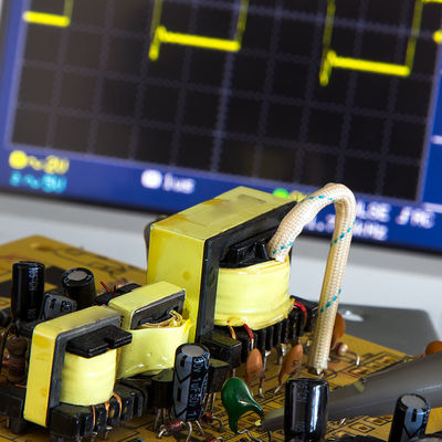 Tai nghe không dây Tai nghe EMC Lab Test Chất lượng âm thanh Dịch vụ xác thực của bên thứ ba